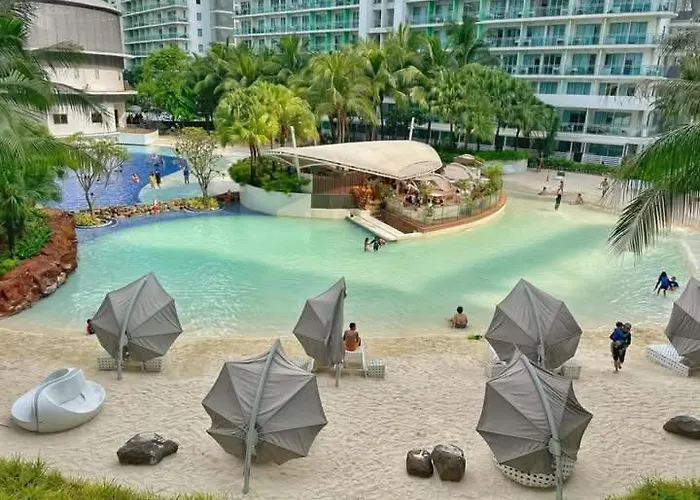 Azure Urban By Rhome Pensión Manila